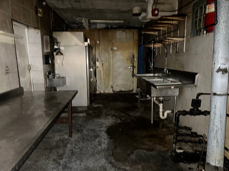 More Photos Of 4080 NW 12th St, Lauderhill Restaurant For Lease