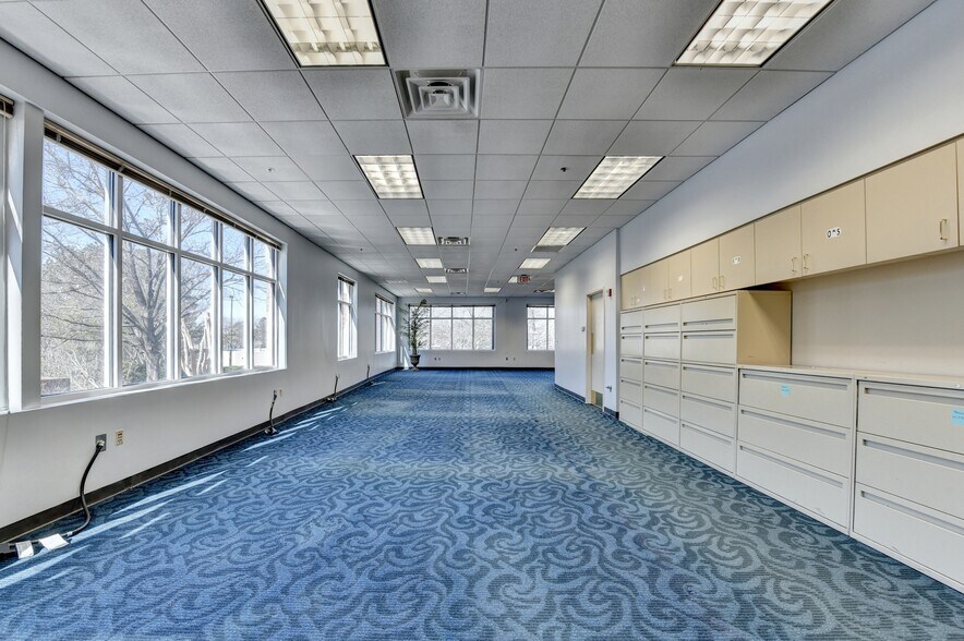 More Photos Of 10500 Old Alabama Connector Rd, Alpharetta Bank For Sale
