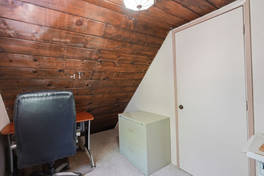 More Photos Of 568 Forest Shade Rd, Crestline Office For Sale