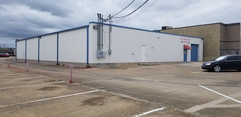 More Photos Of 3402 Enterprise Dr, Rowlett Office For Lease