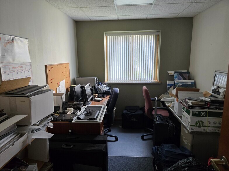 More Photos Of 855 Industrial Dr, Mondovi Distribution For Lease