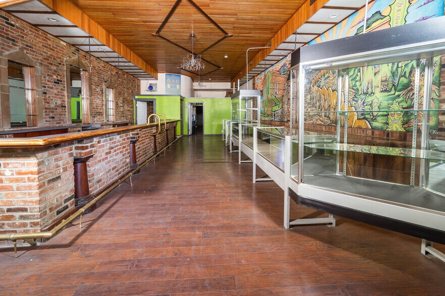 More Photos Of 466 W Main St, Trinidad General Retail For Sale