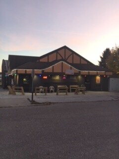 More Photos Of 1302 S Madison St, Ludington Bar For Sale