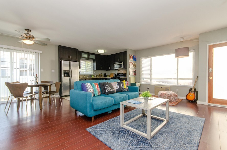 More Photos Of 1530 N Formosa Ave, Los Angeles Apartments For Sale