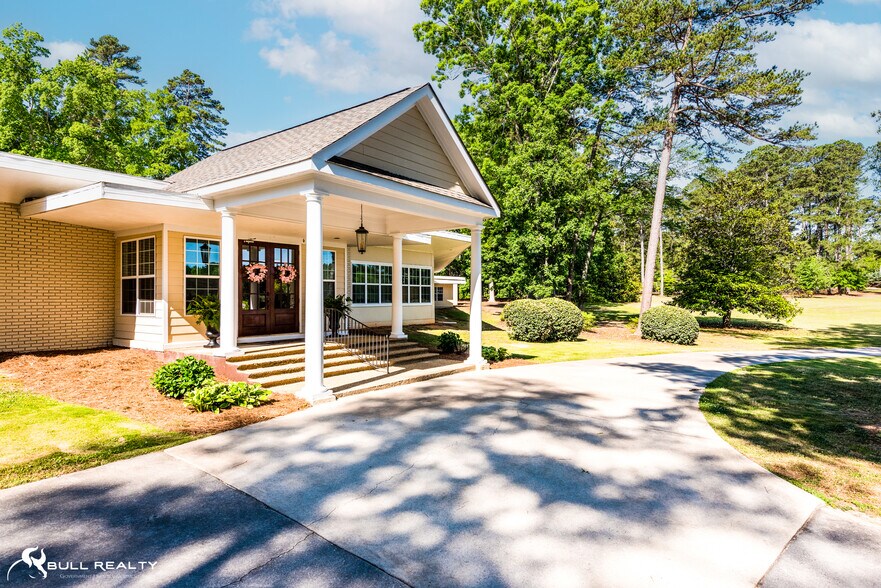 More Photos Of 184 Pine Ln, Washington Assisted Living For Sale