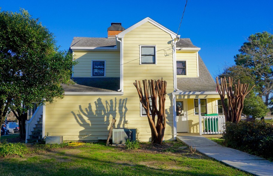 More Photos Of 4270 Lawrenceville Hwy, Tucker Freestanding For Sale