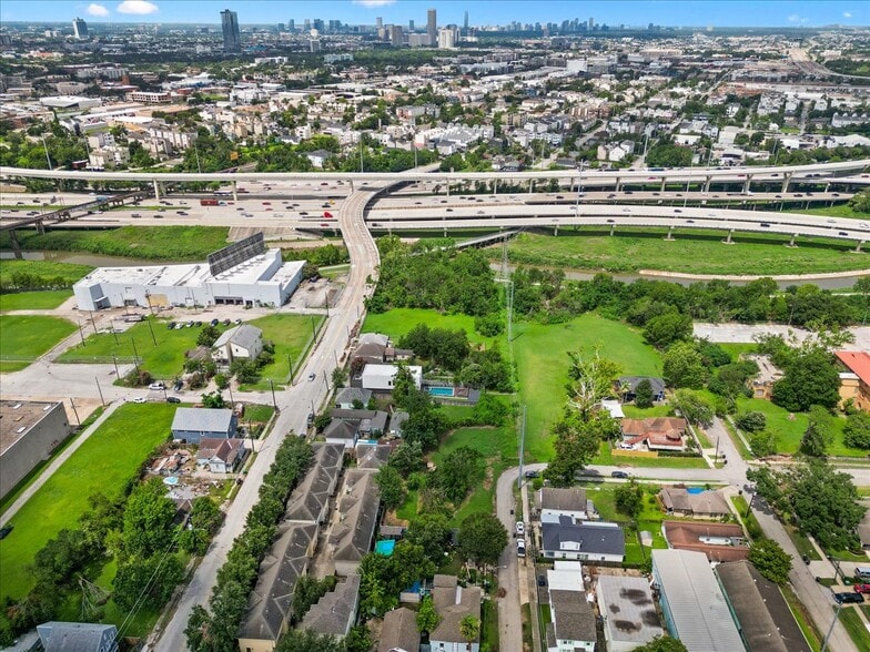 More Photos Of 0 Gargan St, Houston Land For Sale