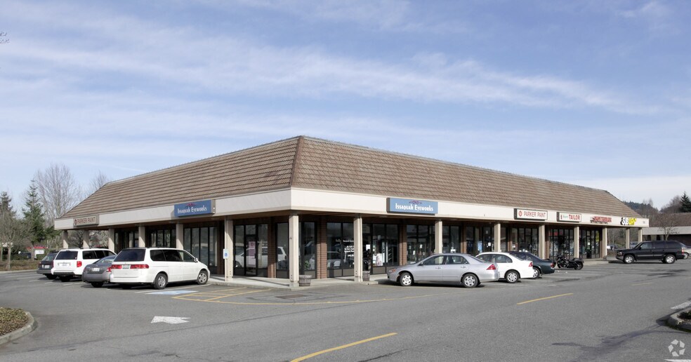 Primary Photo Of 1065 NW Gilman Blvd, Issaquah Unknown For Lease