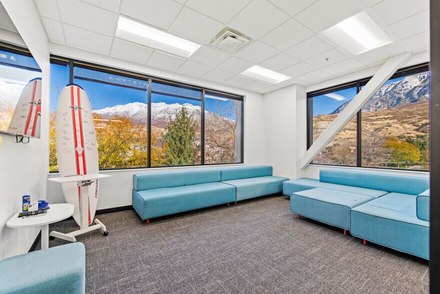More Photos Of 282 River Bend Ln, Provo Office For Sale