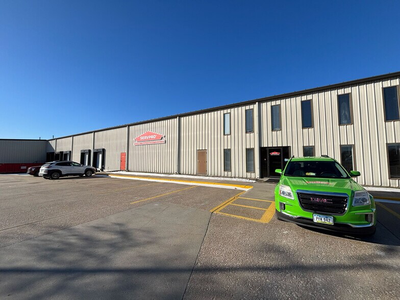 Primary Photo Of 2150 Milton ave, Des Moines Industrial For Sale