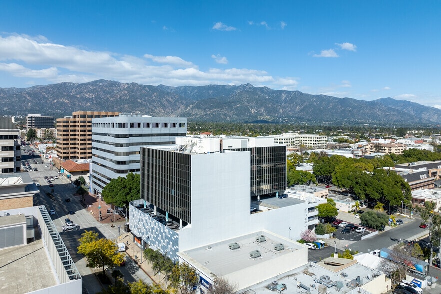 More Photos Of 80 S Lake Ave, Pasadena Office For Lease