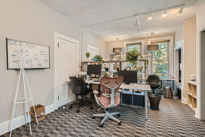 More Photos Of 1719 Emerson St, Denver Office For Lease
