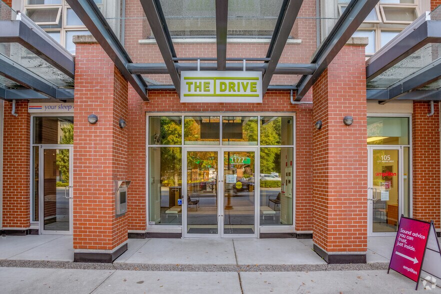 More Photos Of 1177 Marine Dr, North Vancouver District Apartments For Lease