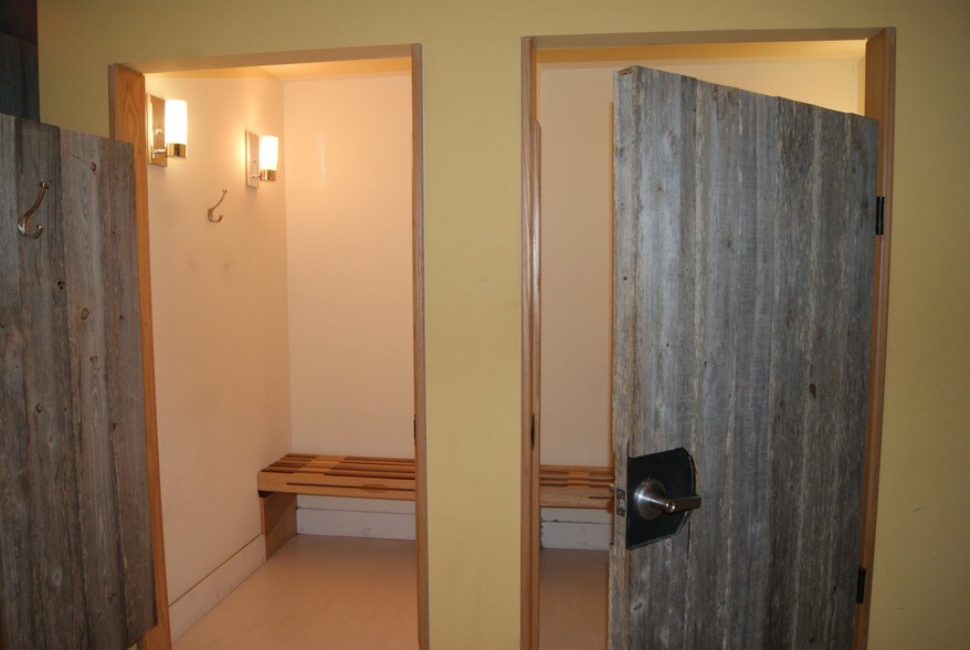 More Photos Of 1155 E Atlantic Ave, Delray Beach General Retail For Lease