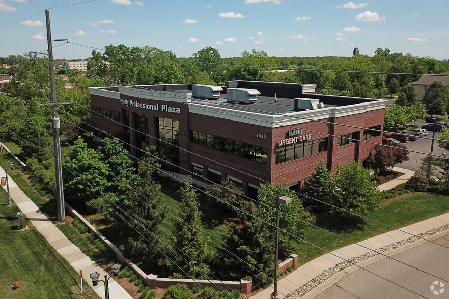 More Photos Of 2050 N Haggerty Rd, Canton Medical For Lease