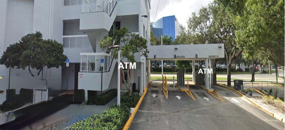 More Photos Of 3801 Hollywood Blvd, Hollywood Medical For Lease