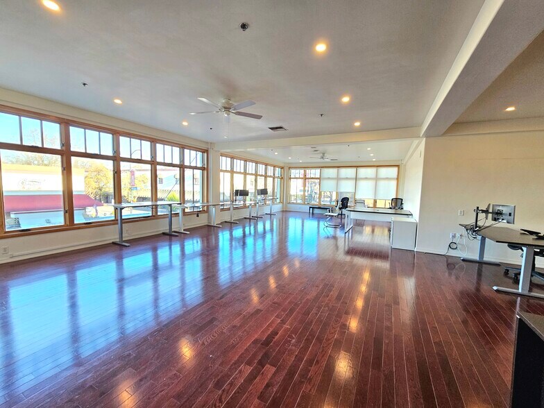 More Photos Of 240 Main St, Chico Storefront Retail Office For Lease