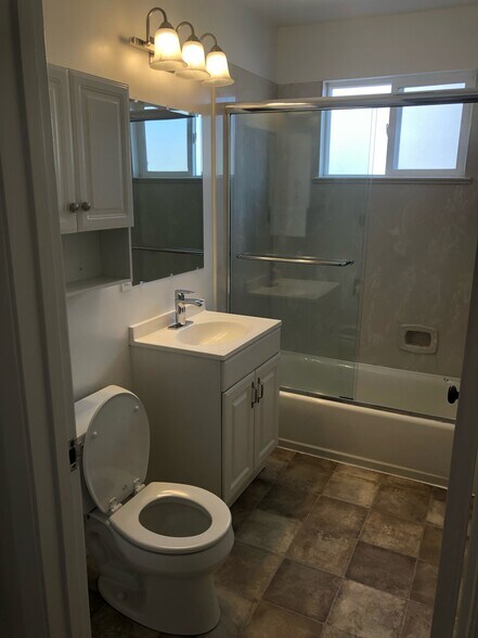 More Photos Of 1122 Bush St, San Carlos Apartments For Sale