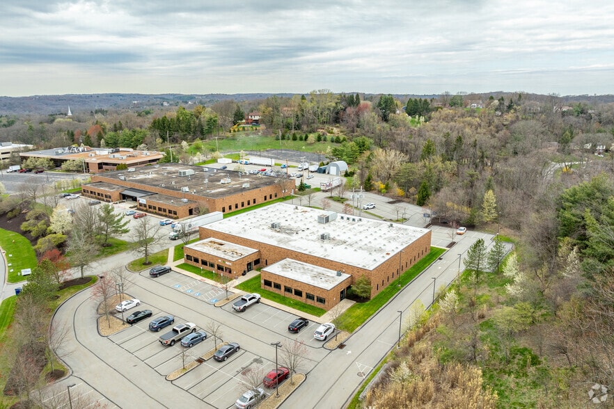 More Photos Of 267-271 Kappa Dr, Pittsburgh Research And Development For Lease