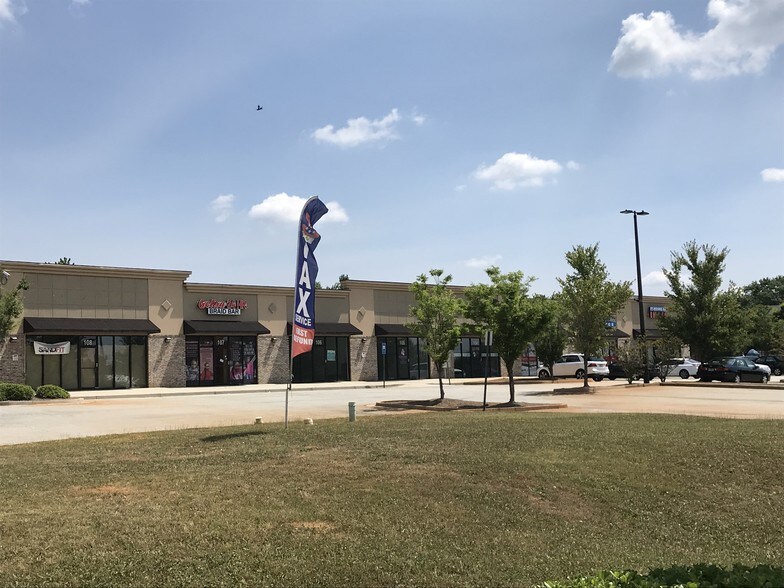 More Photos Of 1820 Noah's Ark Rd, Jonesboro Storefront For Lease