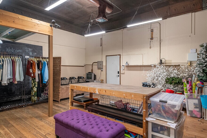 More Photos Of 308 Main St, Polson General Retail For Sale