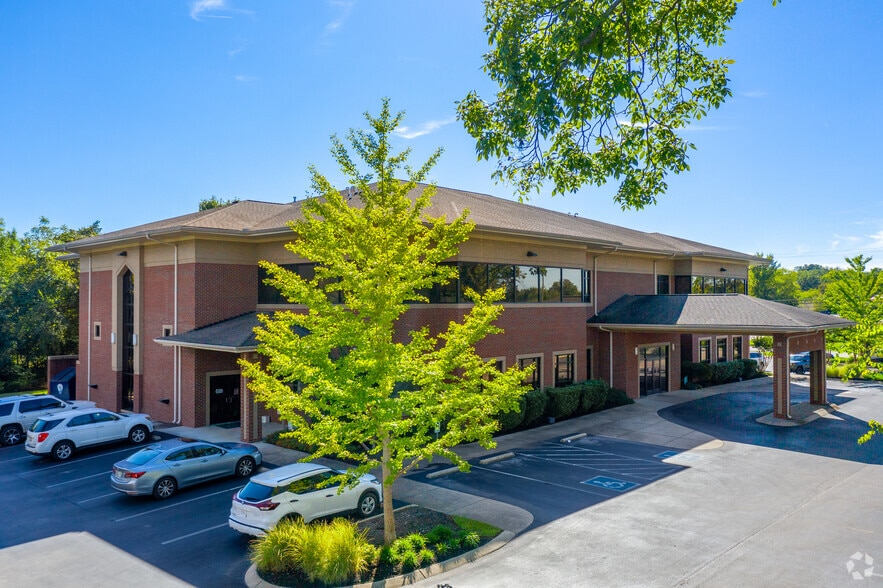 More Photos Of 115 Winwood Dr, Lebanon Medical For Lease