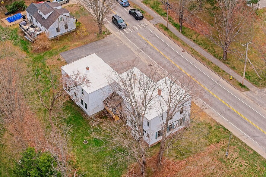 More Photos Of 15 South St, Freeport Apartments For Sale