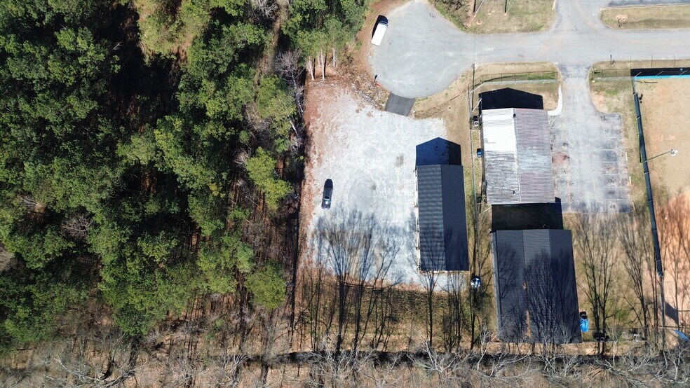 More Photos Of 131 Extended Ln, Anderson Light Distribution For Sale