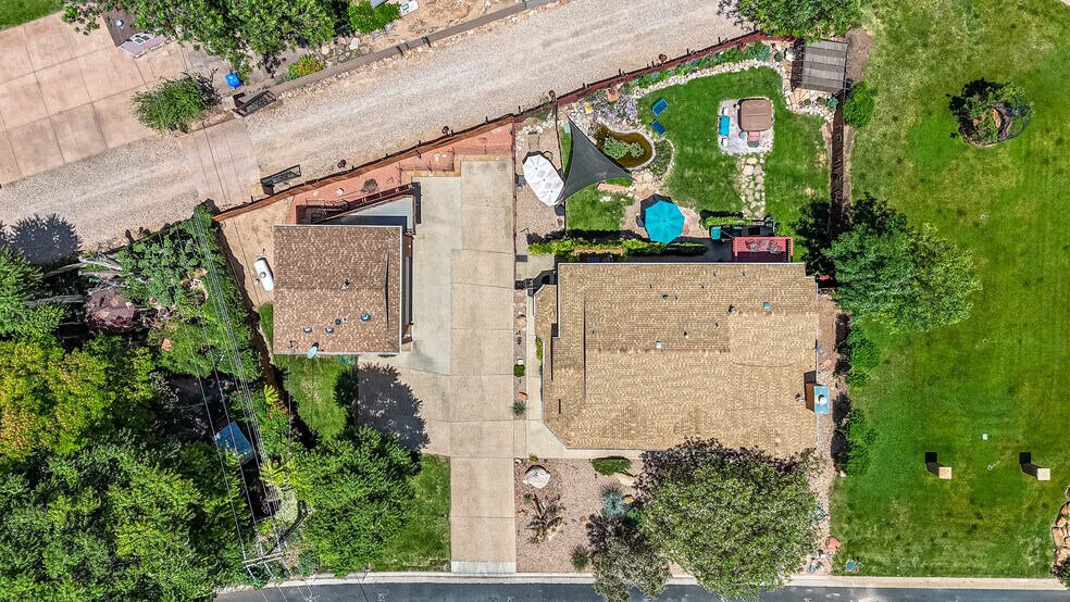 More Photos Of 29 Canyon View Dr, Springdale Hospitality For Sale