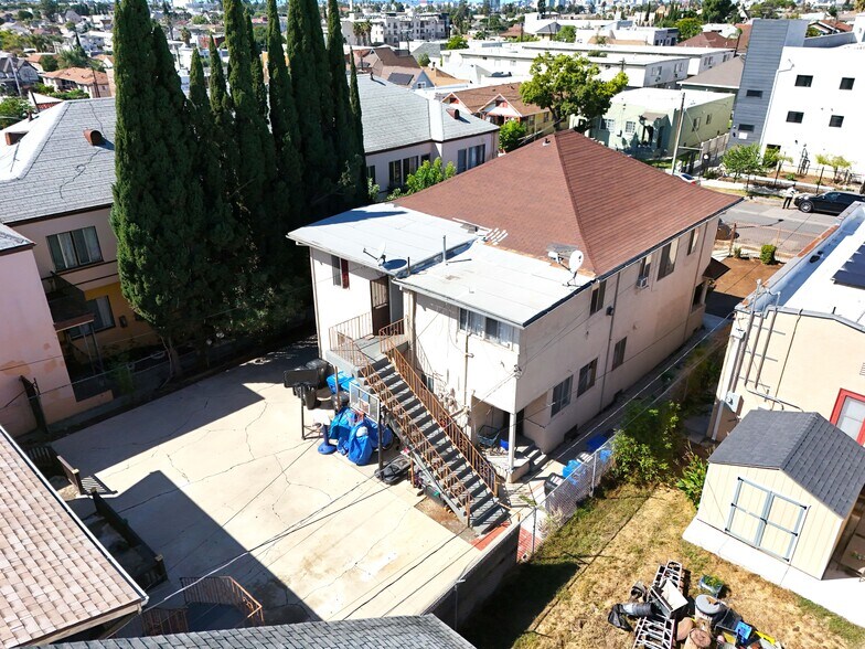 More Photos Of 322 N Fickett St, Los Angeles Apartments For Sale