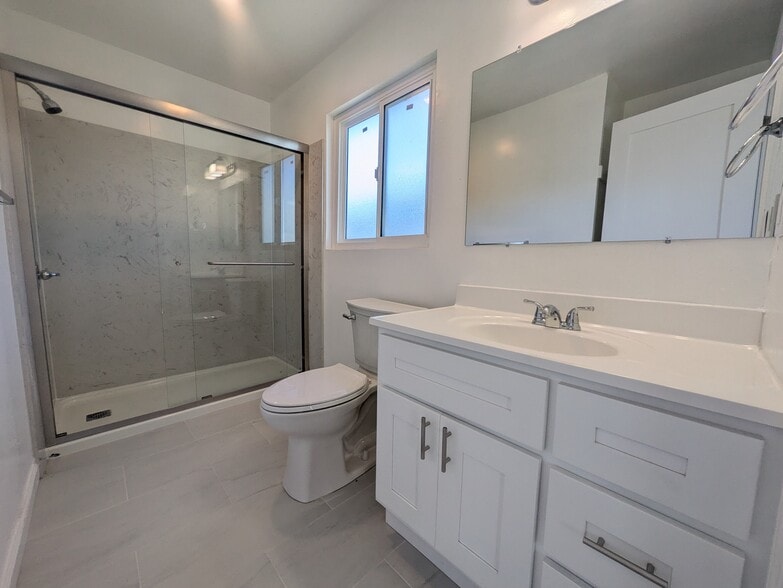 More Photos Of 194 S 24th St, San Jose Storefront Retail Residential For Sale