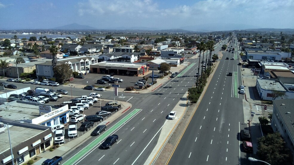 More Photos Of 932-938 Palm Avenue, Imperial Beach General Retail For Sale