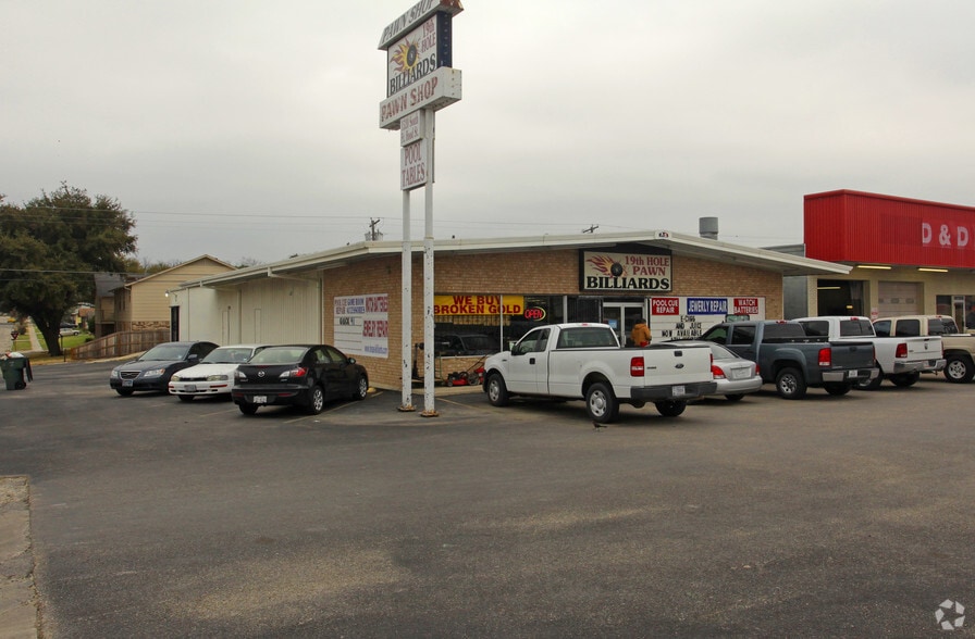 Primary Photo Of 1520 S Fort Hood St, Killeen Freestanding For Lease