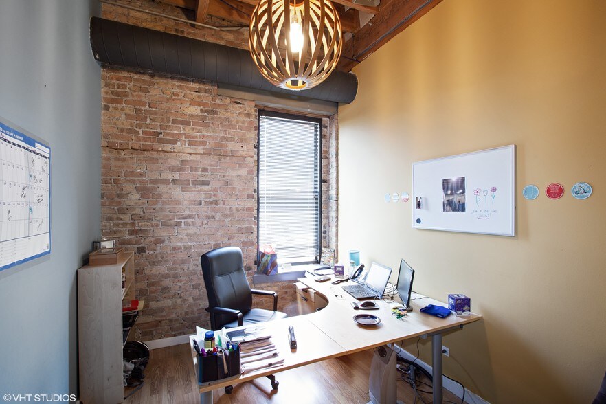 More Photos Of 700 N Green St, Chicago Loft Creative Space For Lease