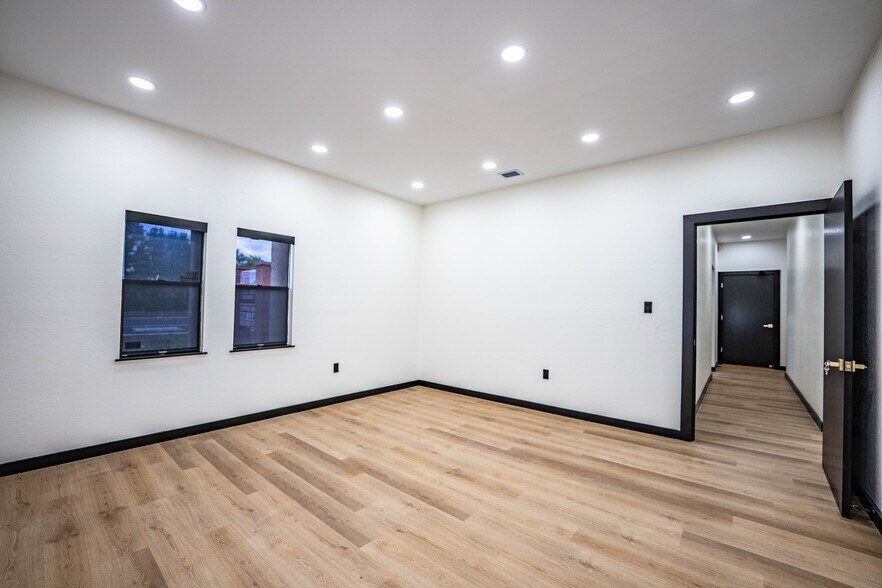 More Photos Of 1832 Harden Blvd, Lakeland Office For Lease