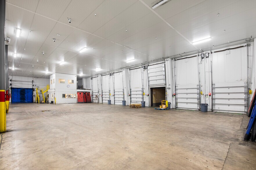 More Photos Of 5916 County Road 540, Waverly Refrigeration Cold Storage For Sale