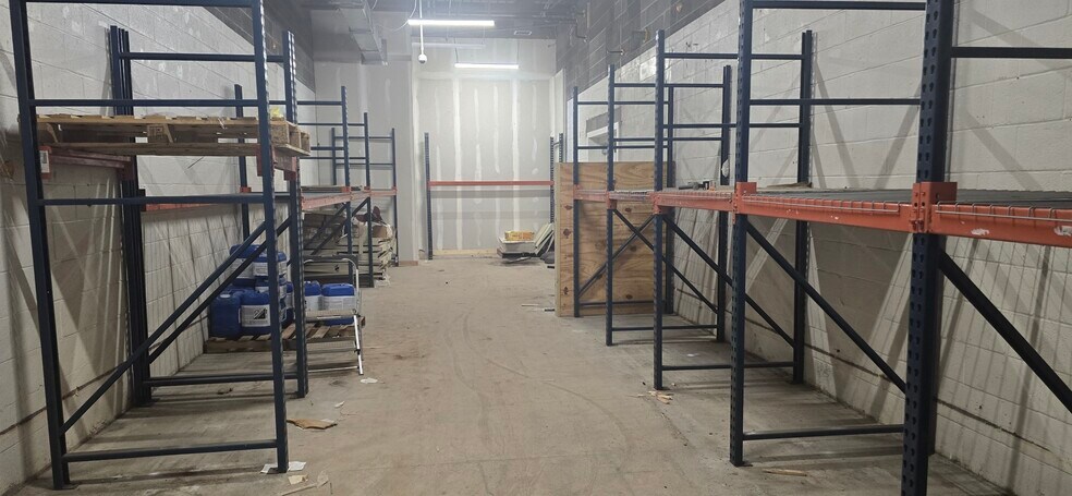 More Photos Of 3910 Brewerton Rd, North Syracuse Freestanding For Lease