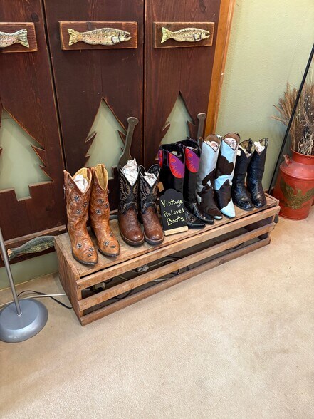 More Photos Of 145 E Main St, Sedan General Retail For Sale