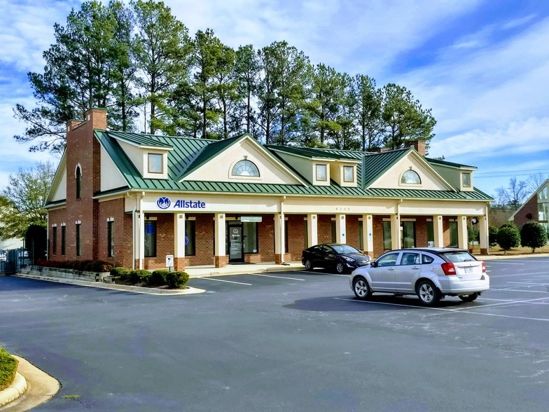 Primary Photo Of 6408 Brookstone Ln, Fayetteville Medical For Lease