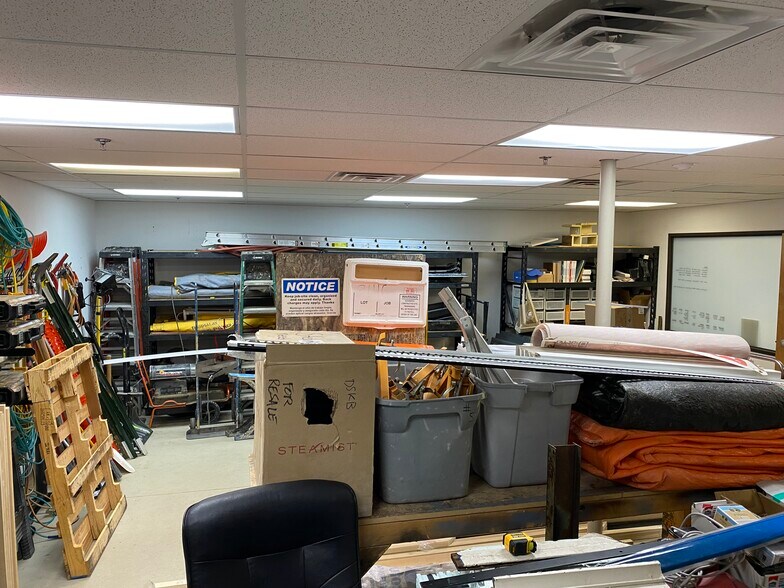 More Photos Of 11919 W I-70 N, Wheat Ridge Warehouse For Sale