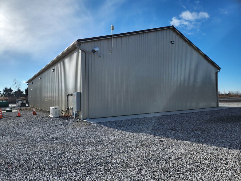 More Photos Of 7803 N Ann Arbor Rd, Dundee Truck Terminal For Sale