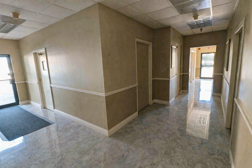 More Photos Of Near Downtown New Port Richey, New Port Richey Office For Sale
