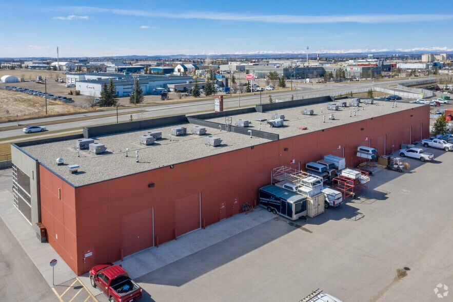 More Photos Of 4615 112th Ave SE, Calgary Warehouse For Lease