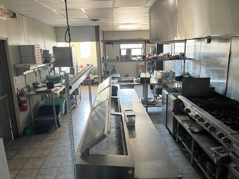 More Photos Of 1120 S 10th St, Frederick Restaurant For Sale