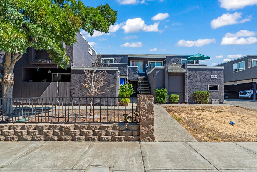 More Photos Of 5390 Carryback Ave, San Jose Apartments For Sale