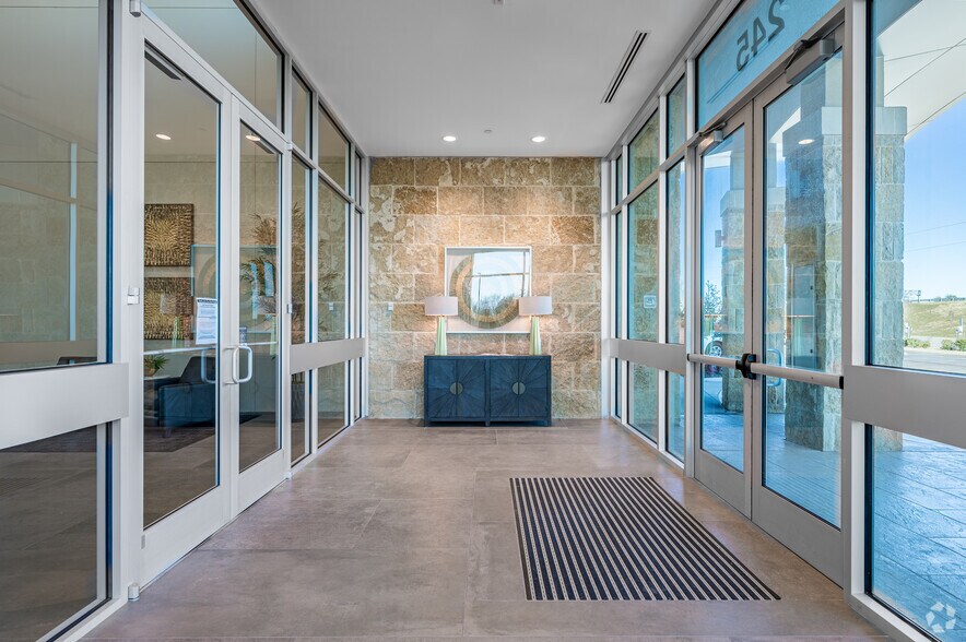 More Photos Of 245 W SH 114, Southlake Medical For Lease