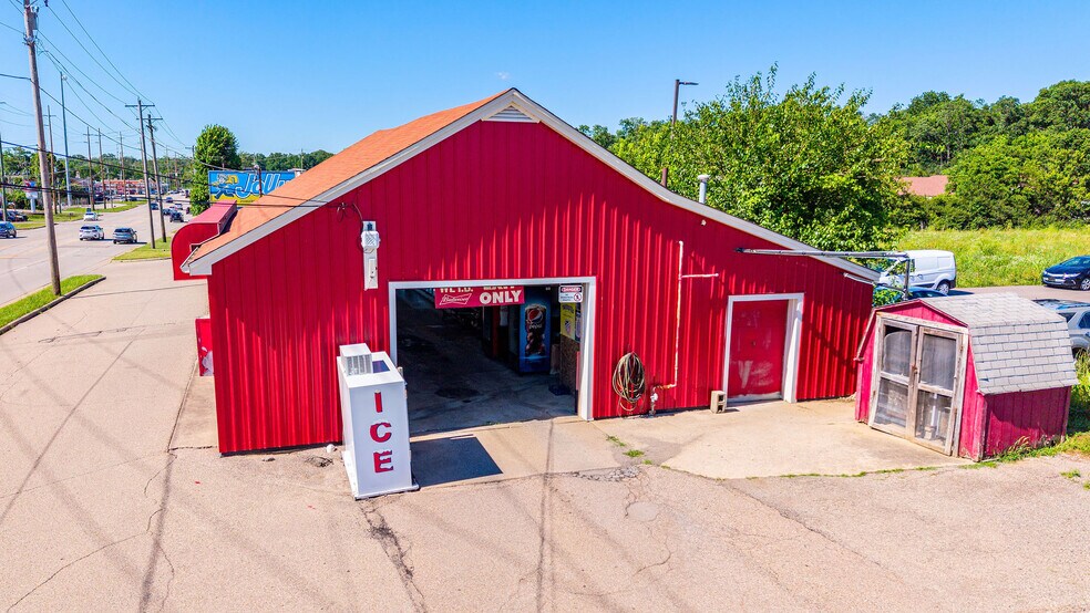Primary Photo Of 7950 Cincinnati Dayton Rd, West Chester Freestanding For Sale