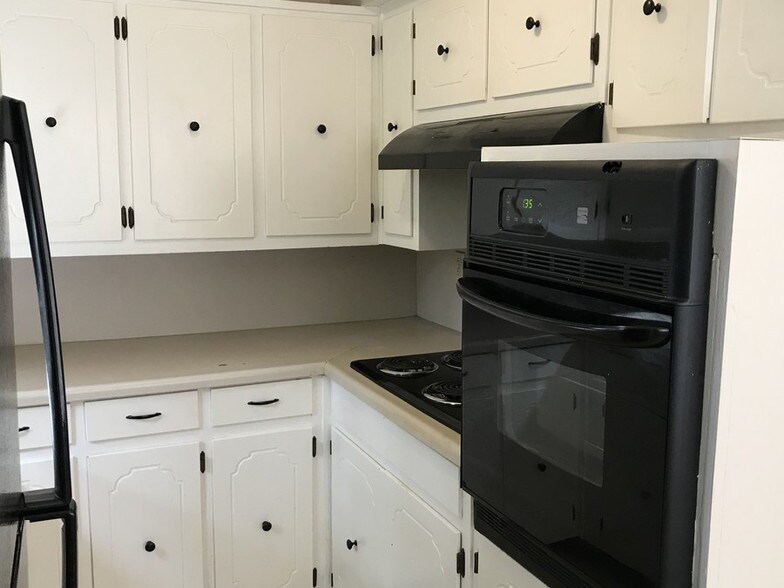 More Photos Of 917 Oakview Ave, Columbus Apartments For Sale