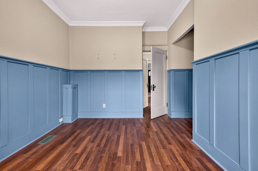 More Photos Of 8606 SE 17th Ave, Portland Office For Lease