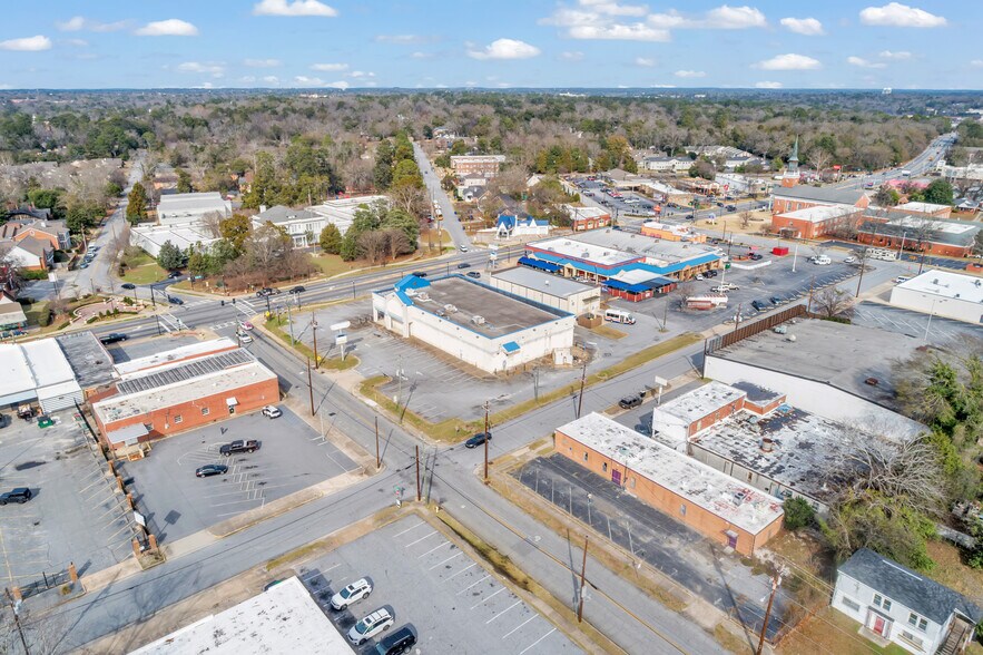 More Photos Of 2300 Wynnton Rd, Columbus Drugstore For Lease